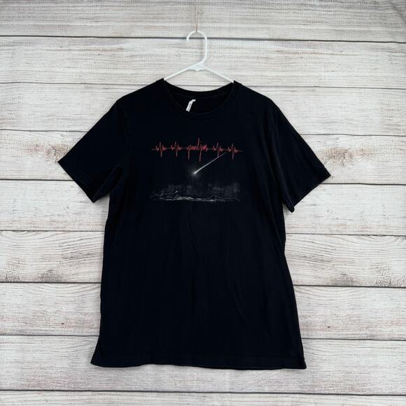 Pearl Jam 2022 World Tour Concert T-Shirt Adult Medium Black Meteor heartbeat - Picture 1 of 8